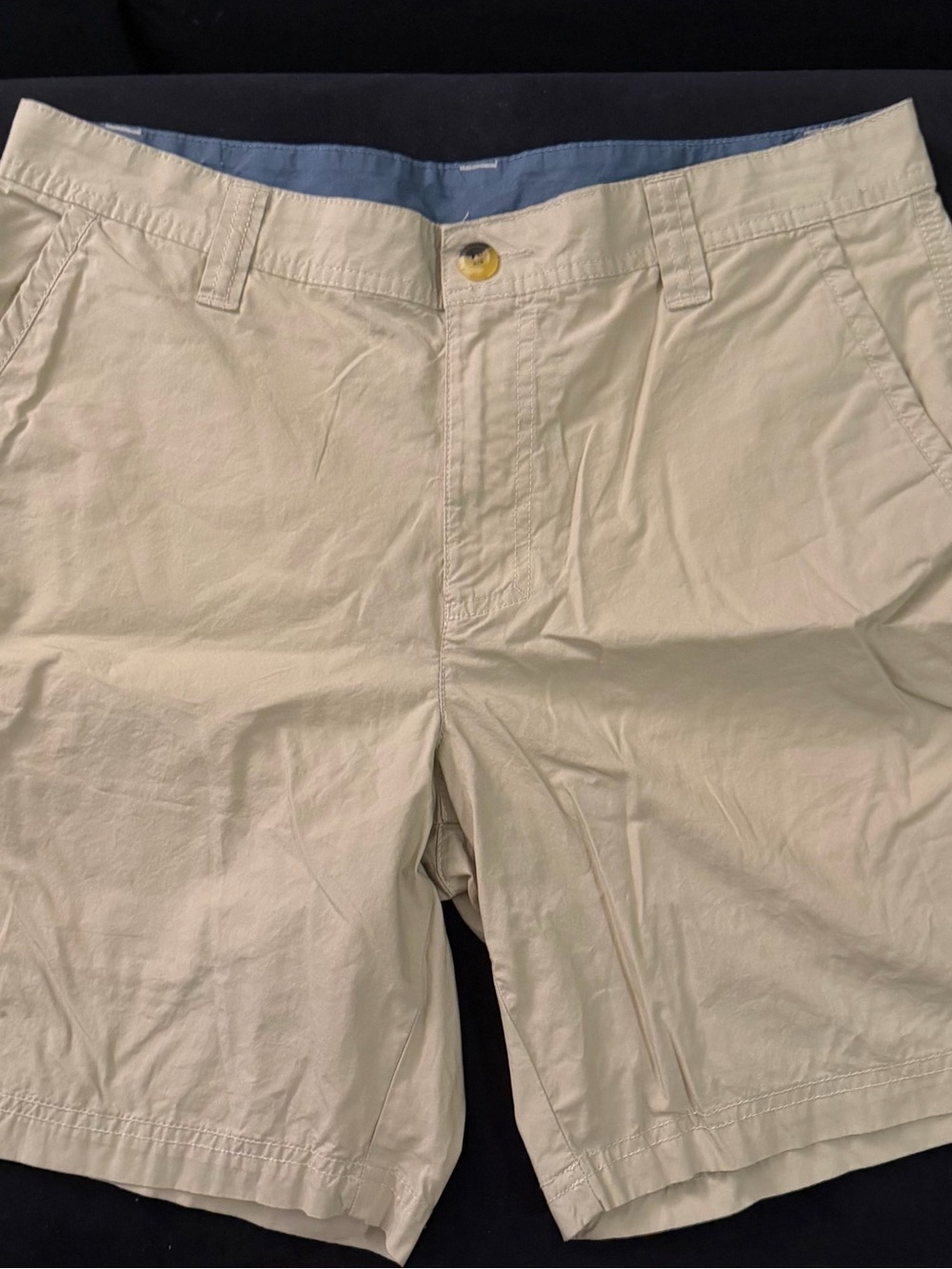 Columbia Men's Classic Khaki Shorts - Lightweight Cotton - 32W 8L